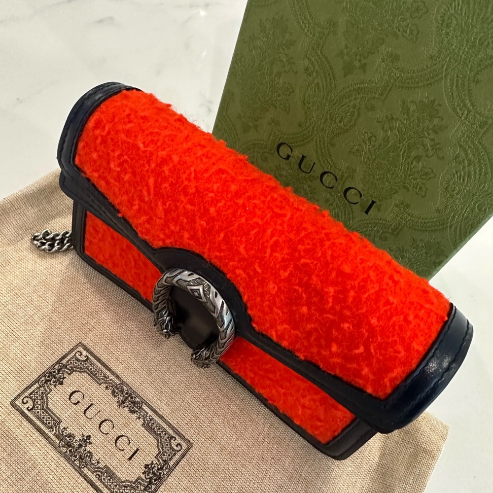 Gucci Super Mini Dionysus Bag - Picture 2 of 12